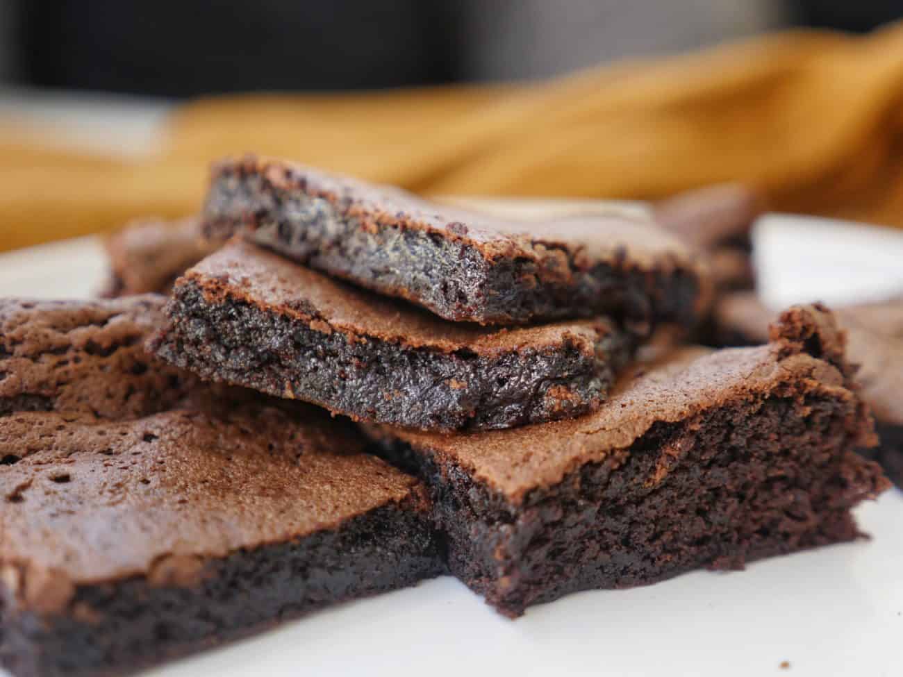 Brownie med brynt smör